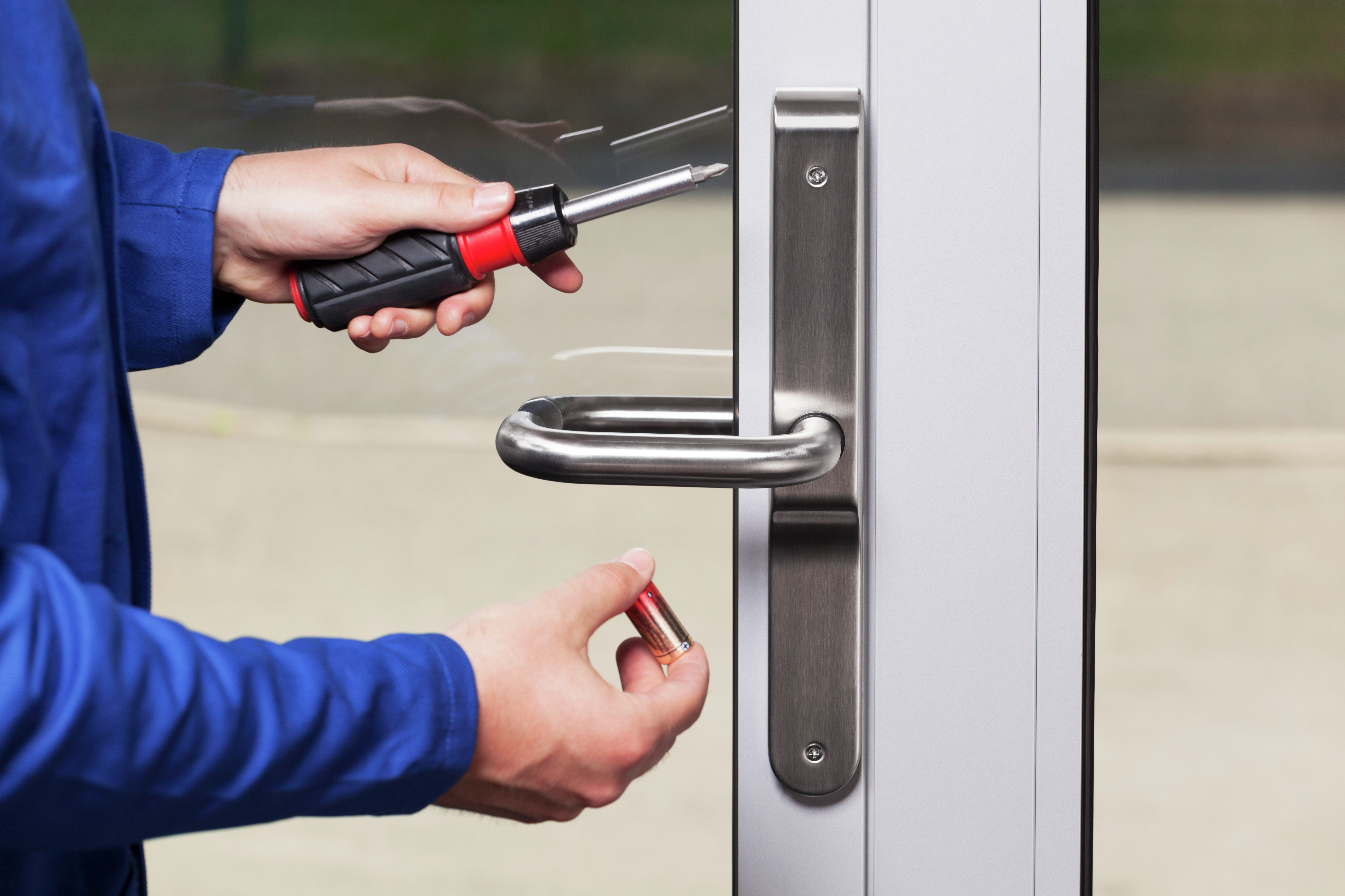 commerical-locksmith-service